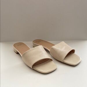 a new day Cream Textured Slide Sandals